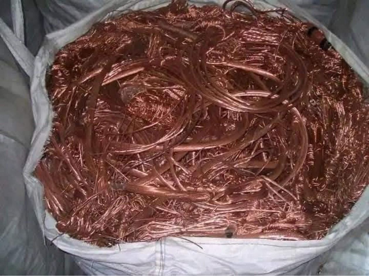 Sack of fine stripped copper wire nests