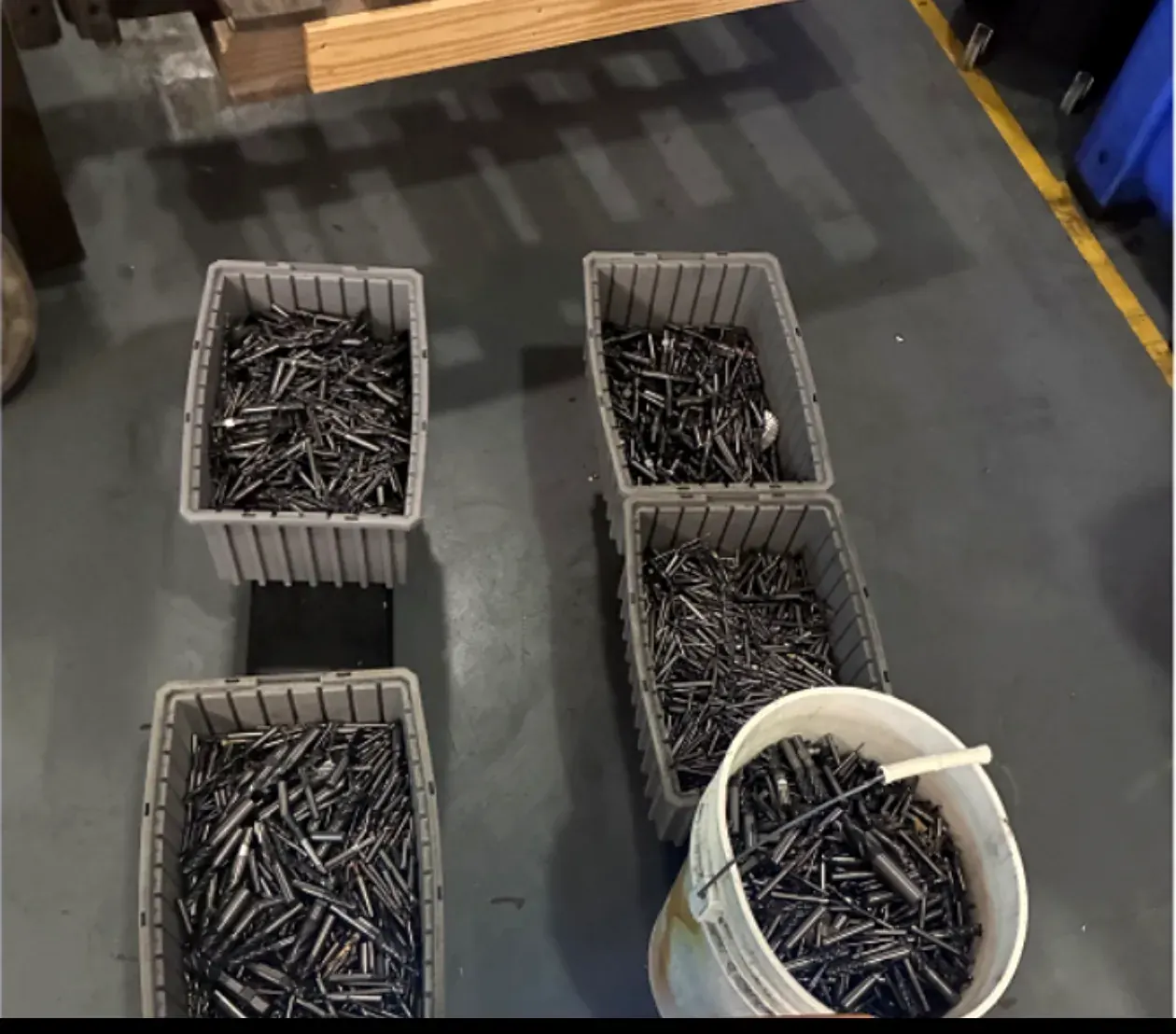 Bins of sorted carbide inserts